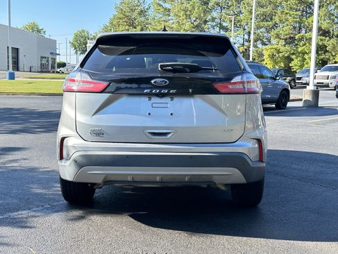 Used 2022 Ford Edge SEL w/ Convenience Package AWD/4WD image 10