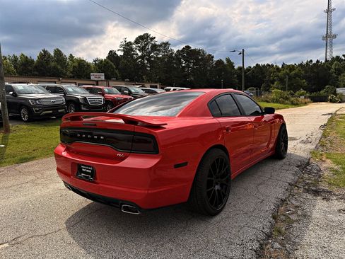 Used 2014 Dodge Charger R/T RWD image 5