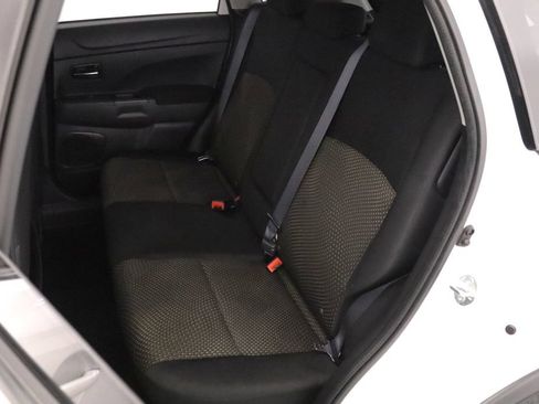 Used 2016 Mitsubishi Outlander Sport ES AWD/4WD image 9