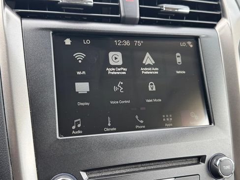 Used 2018 Ford Fusion SE w/ Equipment Group 602A FWD image 20
