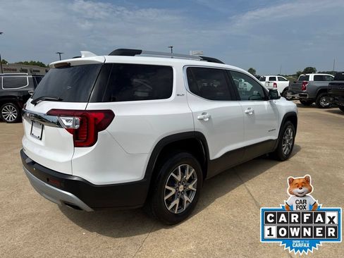 Used 2021 GMC Acadia SLT w/ Preferred Package FWD image 4