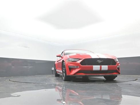 Certified 2019 Ford Mustang GT Premium image 28
