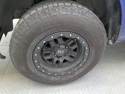 Used 2014 RAM 1500 Sport w/ Convenience Group RWD image 31