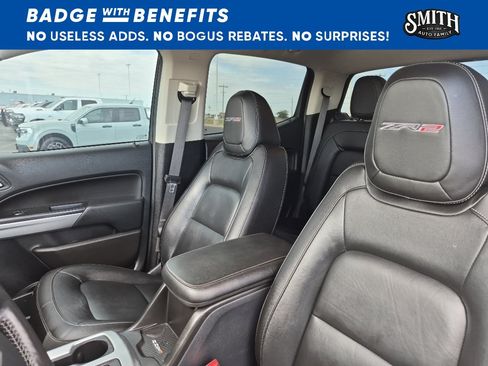 Used 2022 Chevrolet Colorado ZR2 AWD/4WD image 23