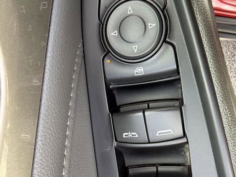 Used 2018 Chevrolet Traverse LT AWD/4WD image 15