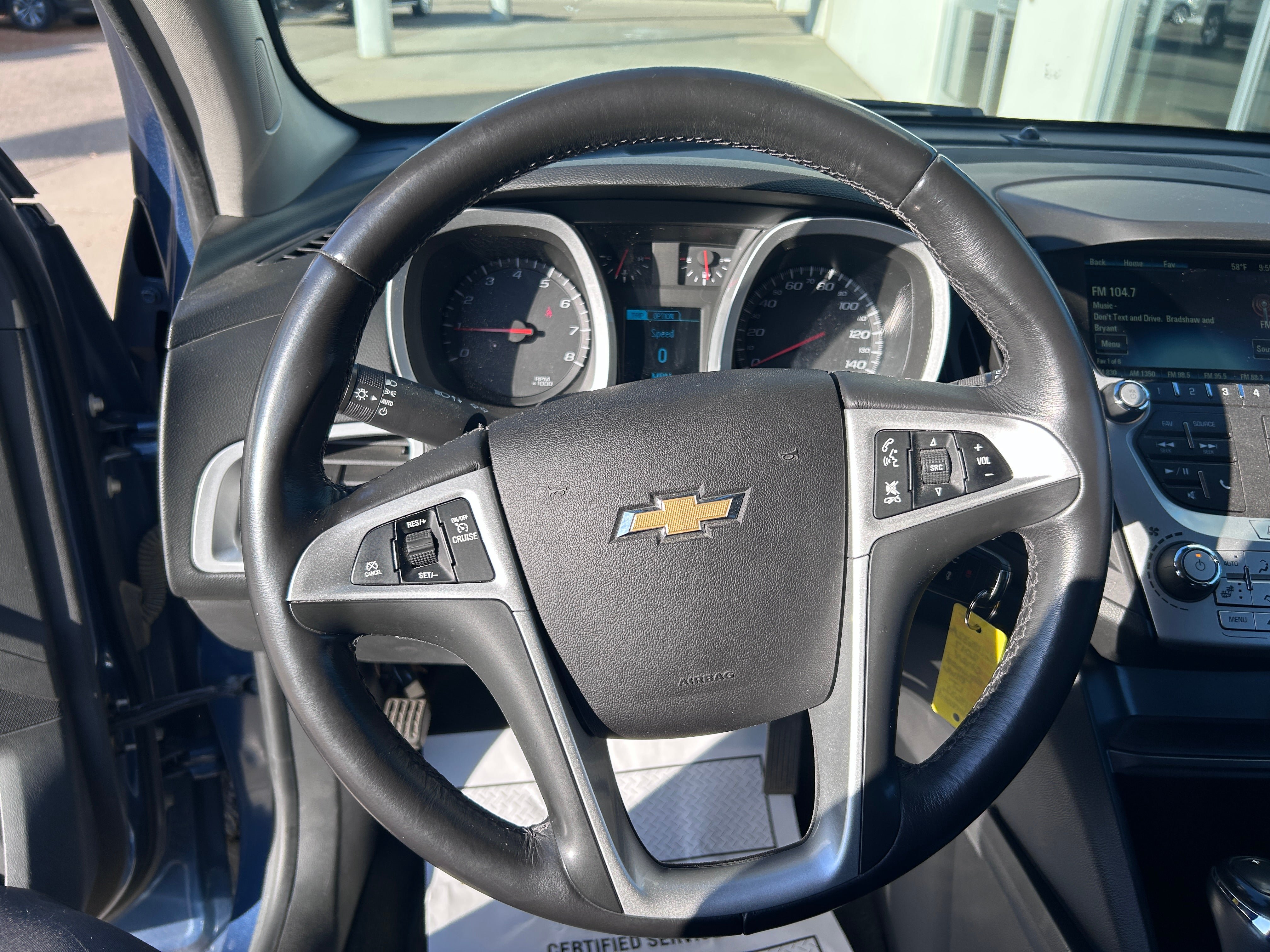 Used 2017 Chevrolet Equinox LT w/ Convenience Package FWD image 18