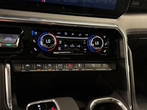 New 2026 GMC Sierra 1500 Denali w/ Denali Reserve Package image 36