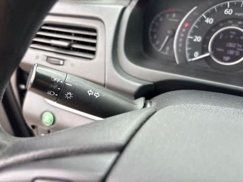 Used 2015 Honda CR-V LX image 16