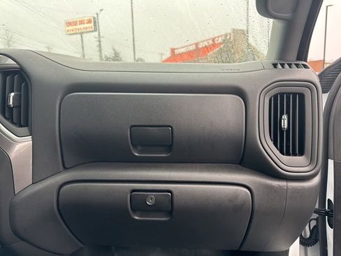 Used 2024 GMC Sierra 1500 Pro w/ Pro Value Package image 25