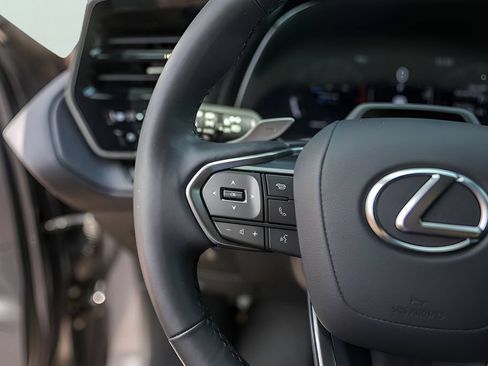 Used 2025 Lexus TX 350 AWD w/ Technology Package image 14