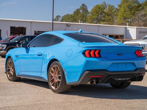 Used 2024 Ford Mustang GT Premium image 11