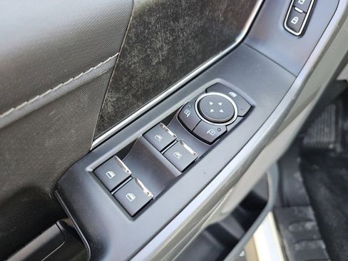 New 2025 Ford F150 Lightning Flash image 28