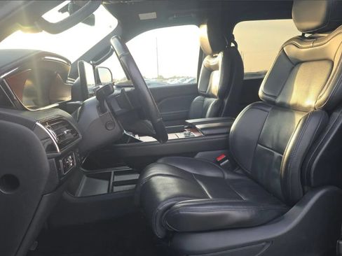 Used 2024 Lincoln Navigator L 4WD image 53