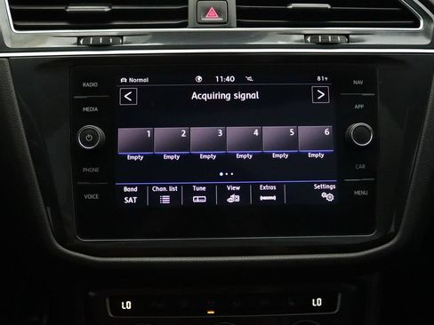 Used 2020 Volkswagen Tiguan SEL Premium R-Line w/ 3rd Row Seat Package AWD/4WD image 22