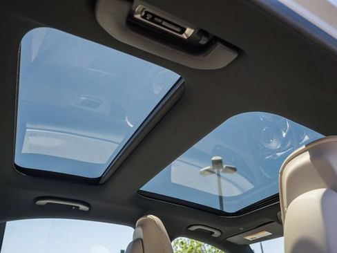 New 2026 Mercedes-Benz C 300 4MATIC Sedan image 31