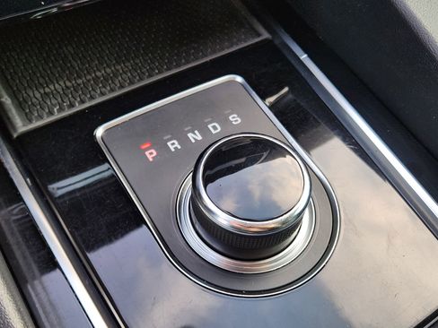 Used 2020 Jaguar F-PACE Prestige image 23