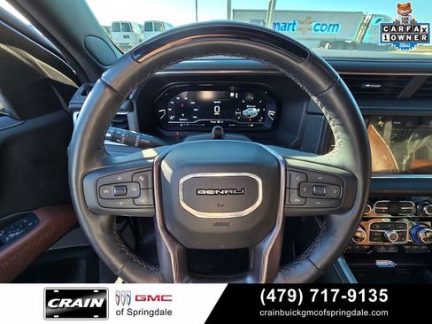 Used 2023 GMC Yukon Denali Ultimate AWD/4WD image 14