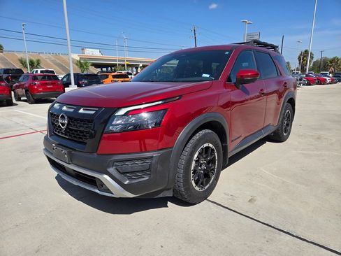 Used 2023 Nissan Pathfinder Rock Creek AWD/4WD image 7