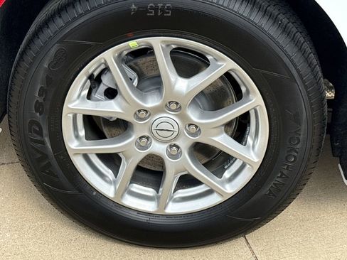 New 2026 Chrysler Pacifica Select image 9