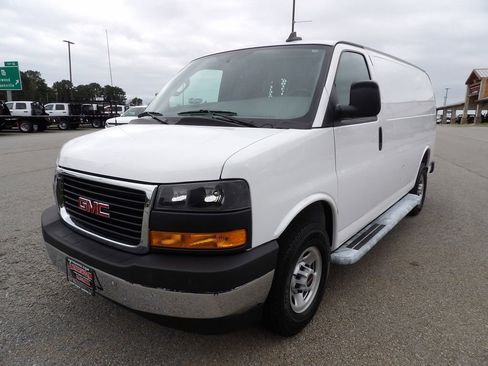 Used 2024 GMC Savana 2500 w/ Driver Convenience Package image 59