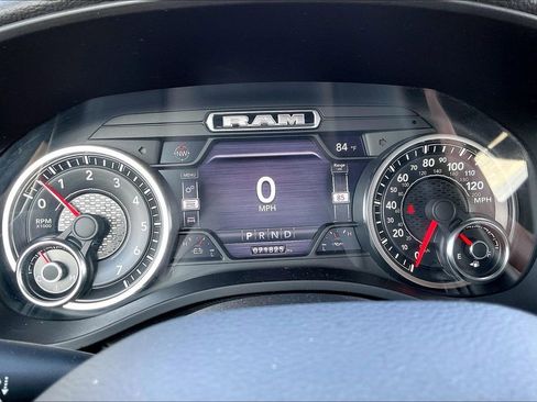 Used 2019 RAM 1500 Laramie image 19