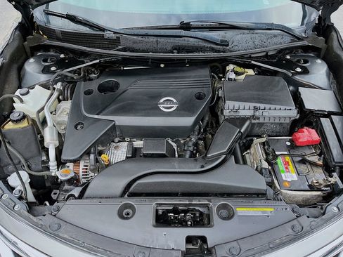 Used 2015 Nissan Altima 2.5 S w/ Power Driver Seat Package FWD image 26