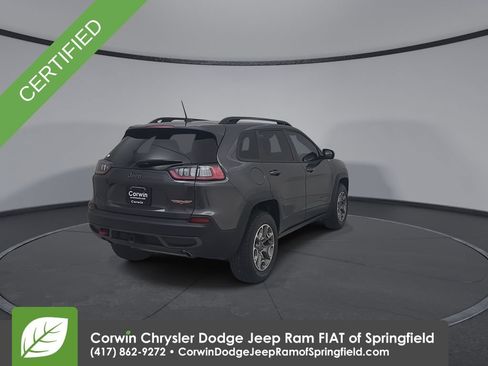 Used 2022 Jeep Cherokee Trailhawk w/ Trailer Tow Group AWD/4WD image 14