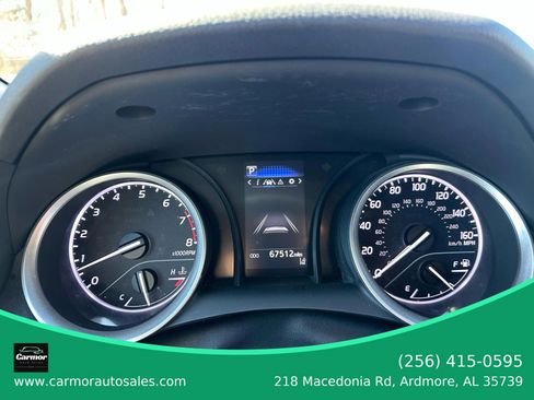 Used 2022 Toyota Camry LE image 5