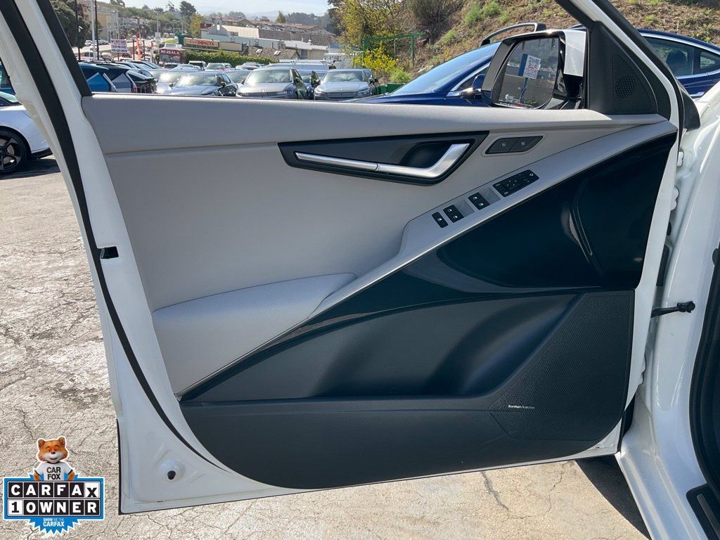 Used 2023 Kia Niro Wave FWD image 23