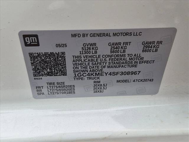 Used 2025 Chevrolet Silverado 2500 Custom w/ Custom Value Package AWD/4WD image 23