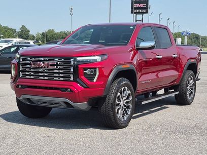 Used 2024 GMC Canyon Denali
