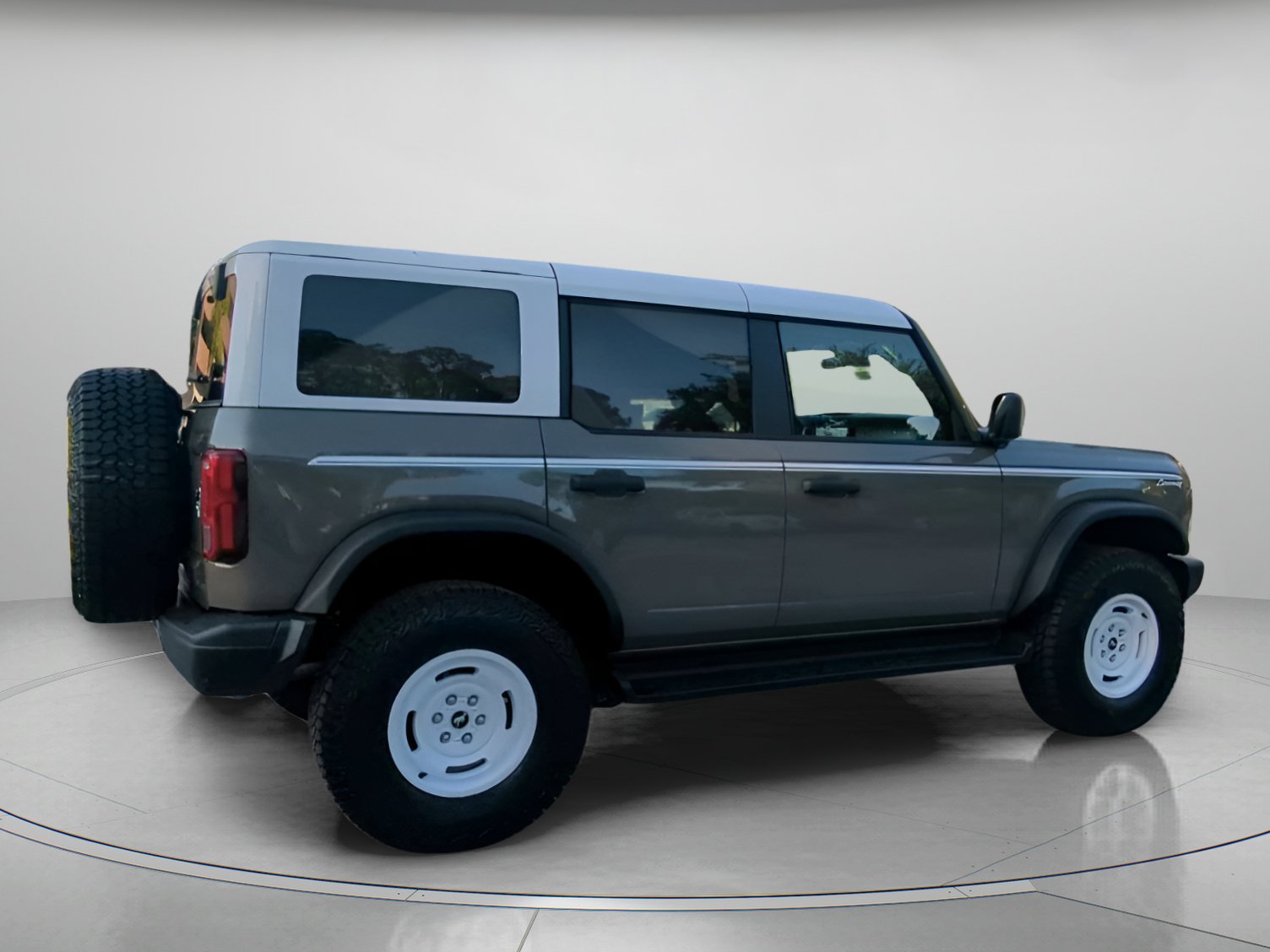 New 2026 Ford Bronco Heritage Edition AWD/4WD image 33