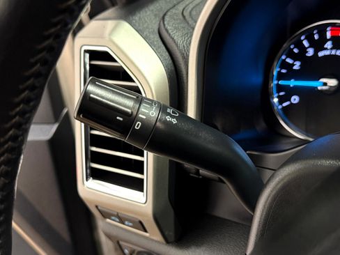 Used 2017 Ford F350 Lariat w/ Lariat Ultimate Package image 21