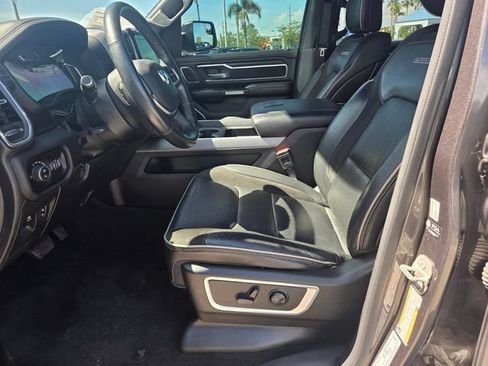 Used 2023 RAM 1500 Laramie AWD/4WD image 9