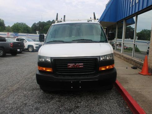 Used 2020 GMC Savana 2500 w/ Driver Convenience Package RWD image 2