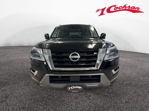 Used 2024 Nissan Armada SL w/ Captain's Chairs Package AWD/4WD image 37
