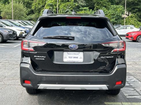 Certified 2024 Subaru Outback Limited AWD/4WD image 3
