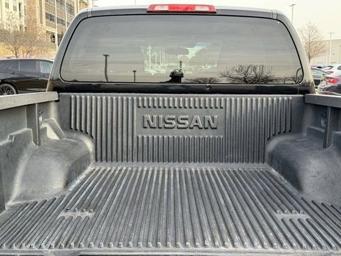 Used 2019 Nissan Frontier SV image 31