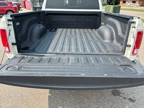 Used 2017 RAM 3500 Laramie w/ Snow Chief Group AWD/4WD image 23
