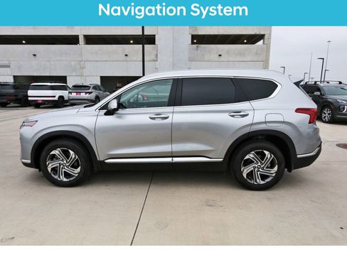Certified 2023 Hyundai Santa Fe SEL w/ Premium Package image 6