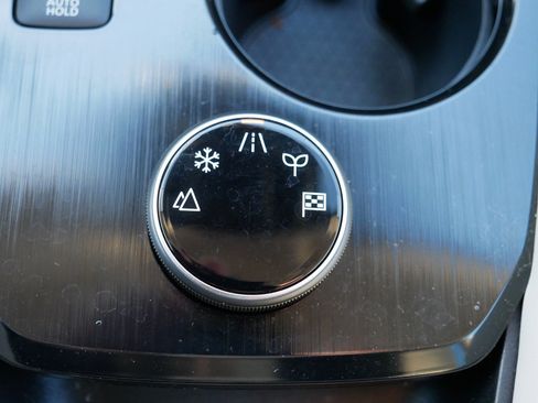 Certified 2022 Nissan Rogue SL w/ SL Premium Package image 29