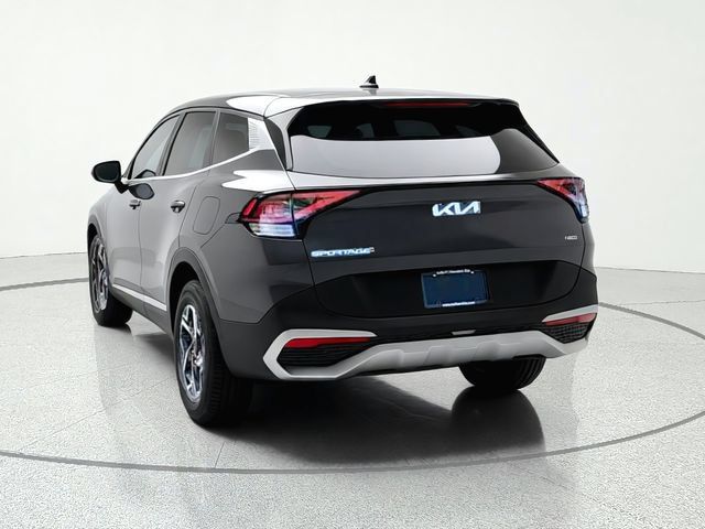 Certified 2023 Kia Sportage LX AWD/4WD image 4
