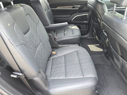 Used 2025 Kia Telluride SX Prestige X-Line AWD/4WD image 21