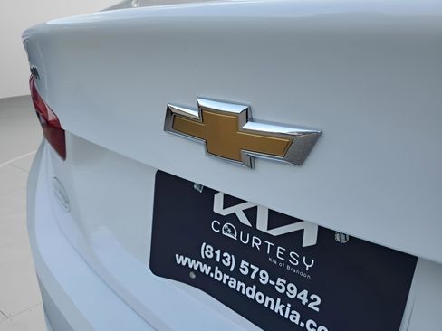 Used 2022 Chevrolet Malibu LS image 8