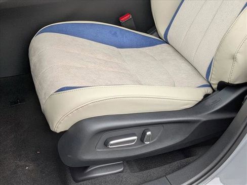 New 2025 Acura ADX A-Spec image 4