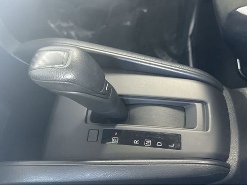 Used 2025 Nissan Versa S w/ Trunk Package FWD image 21