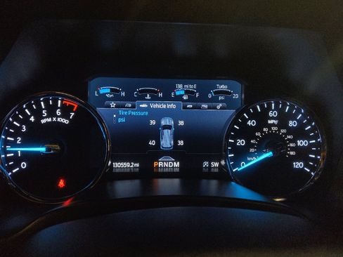 Used 2021 Ford Expedition Max XLT AWD/4WD image 23