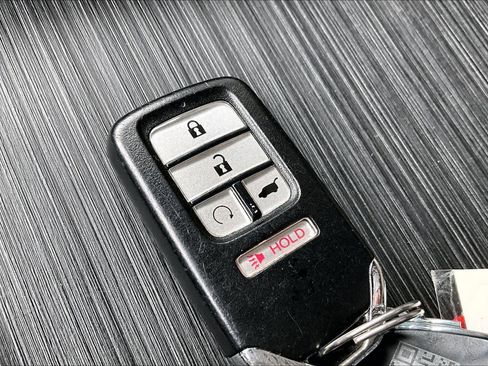 Used 2022 Honda Pilot EX-L image 14