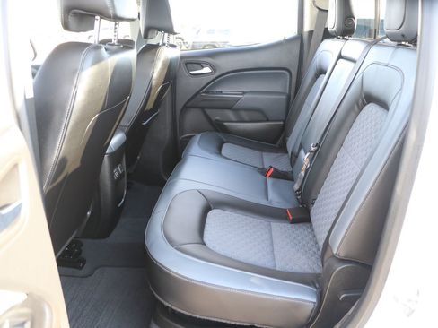 Used 2022 Chevrolet Colorado Z71 image 28