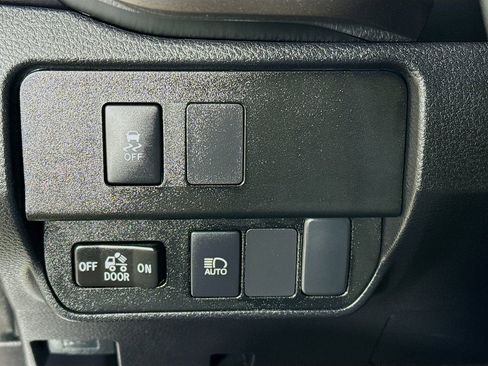 Certified 2023 Toyota Tacoma SR5 w/ Black Out Package (TMS) image 10